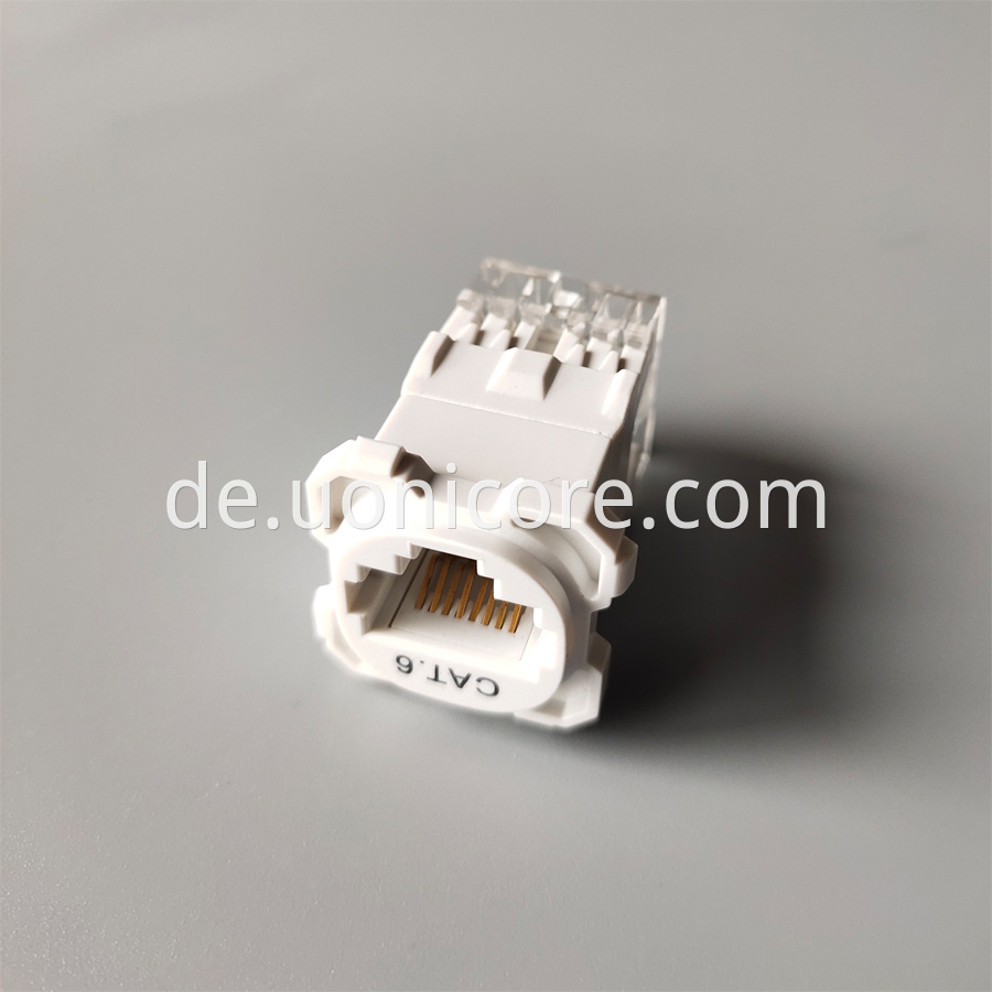 UTP CAT6 180 degree Australia type jack